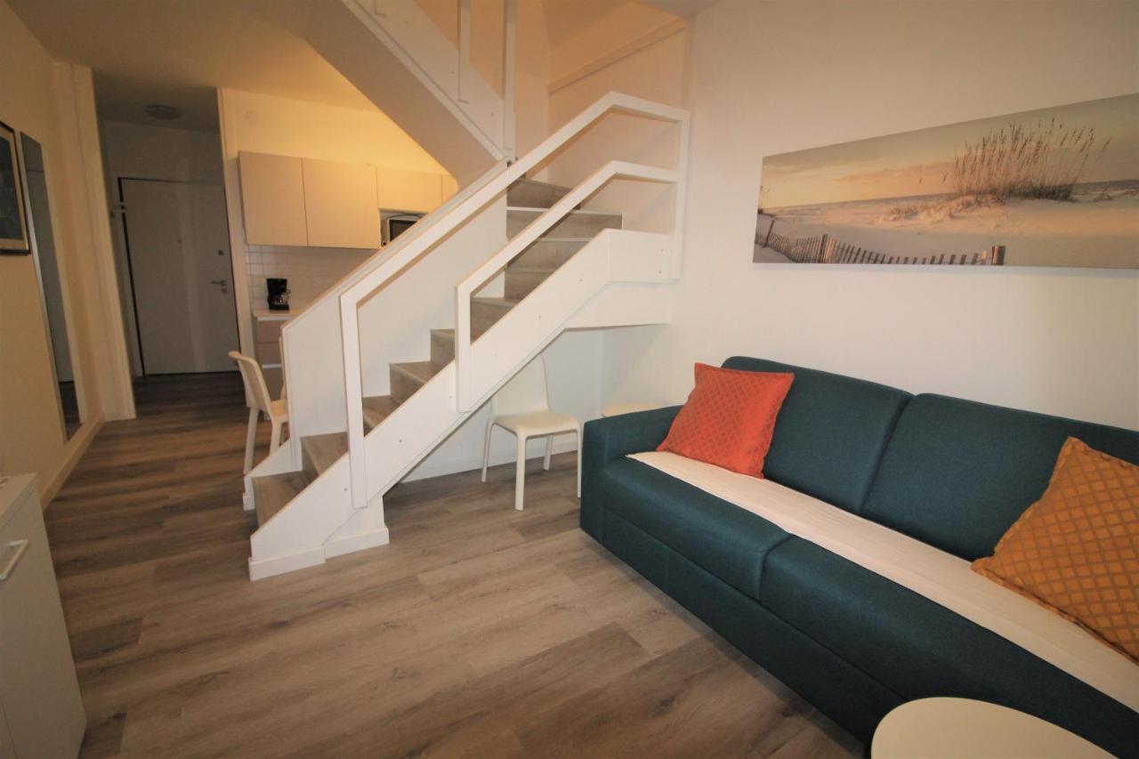 Residence Isvico Lignano Sabbiadoro Buitenkant foto